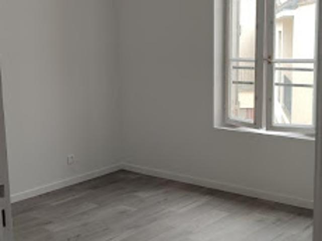 Location Appartement 1 pièce 37.09 m2 Chalons en champagne