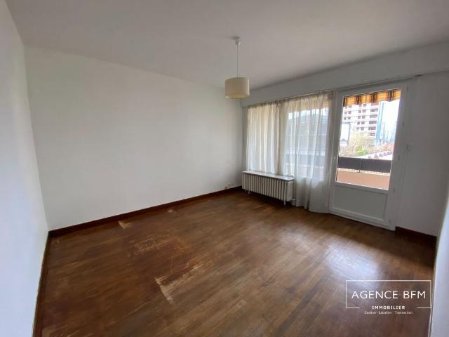 Location Appartement 1 pièce 37m² ANNECY 74000