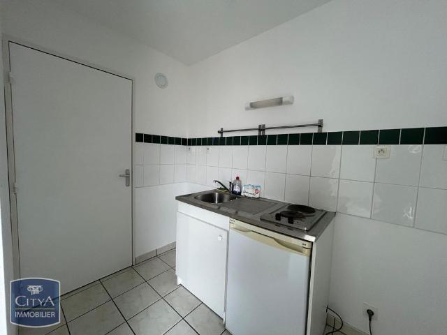 Location Appartement 1 pièce 37m² BLOIS 41000
