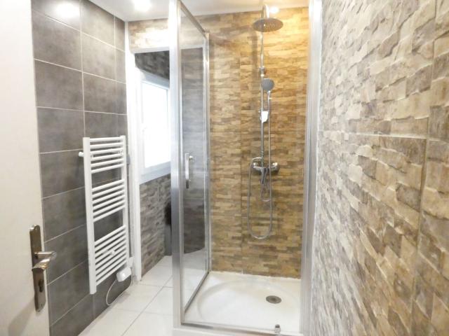 Location Appartement 1 pièce 37m² FONTAINEBLEAU 77300
