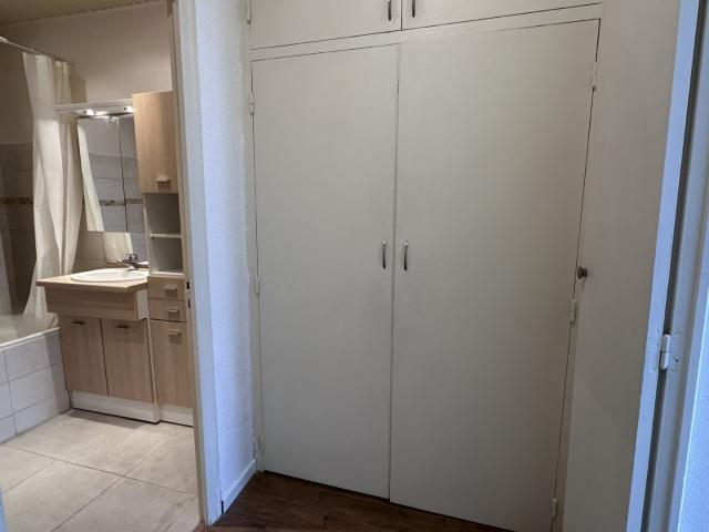 Location Appartement 1 pièce 37m² MONTPELLIER 34000