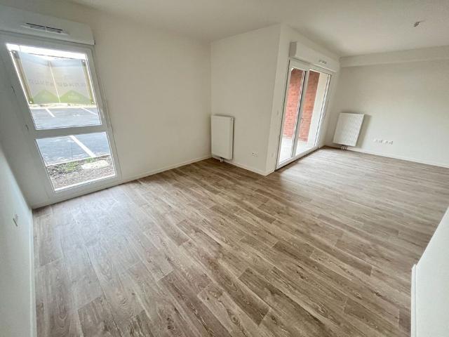 Location Appartement 1 pièce 38m²