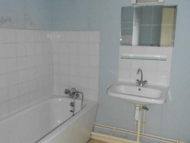 Location Appartement 1 pièce 38m² BESANCON 25000