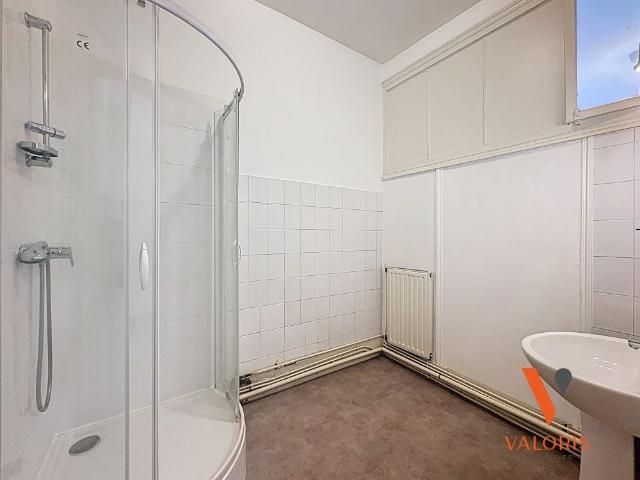 Location Appartement 1 pièce 38m² GRENOBLE 38000