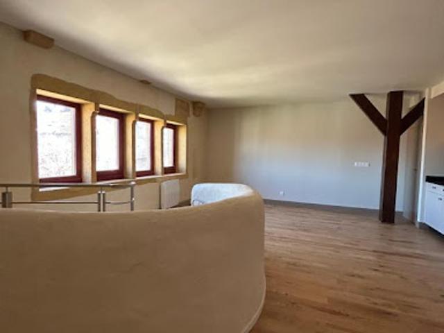 Location Appartement 1 pièce 39.8 m2 Metz