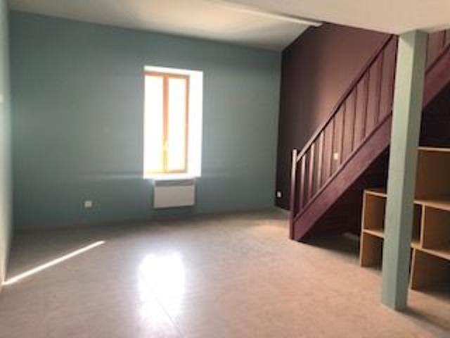 Location Appartement 1 pièce 39.18 m2 Farges