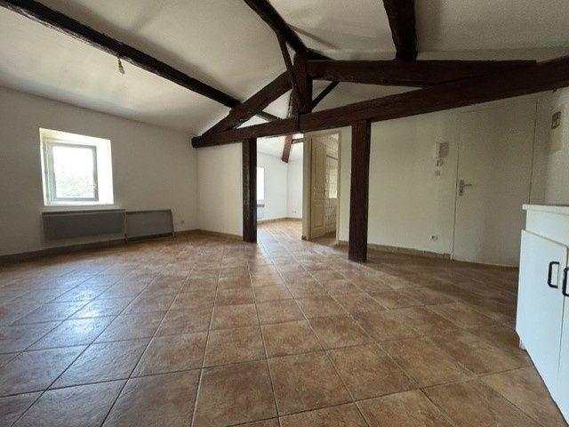 Location Appartement 1 pièce 39m² VILLEMOUSTAUSSOU 11620