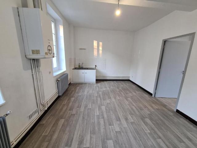 Location Appartement 1 pièce 39m² LE CREUSOT 71200