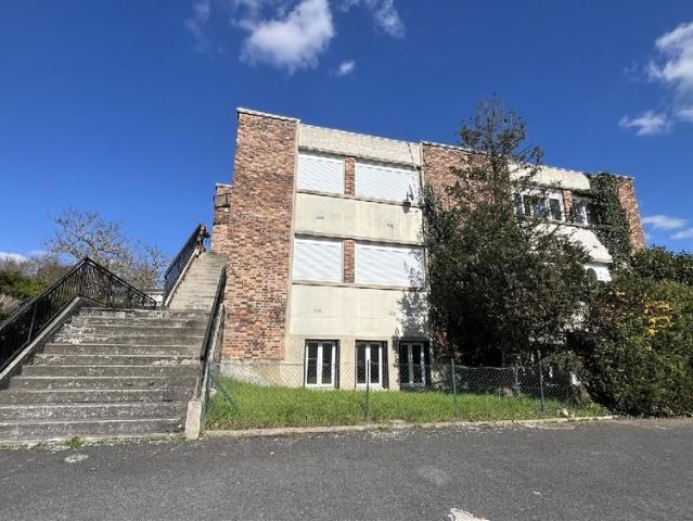 Location Appartement 1 pièce 39m² LOUVRES 95380
