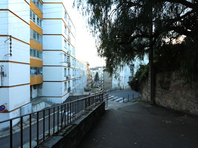 Location Appartement 1 pièce 30 m2 Bastia