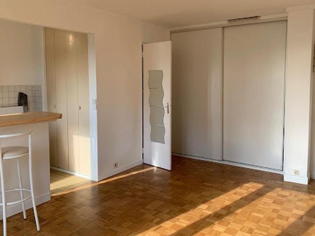 Location Appartement 1 pièce 30 m2 Saint maur des fosses