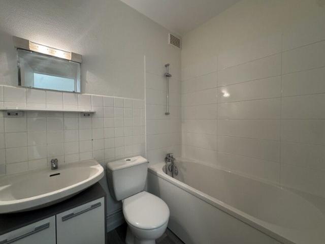 Location Appartement 1 Pièce 30 m²