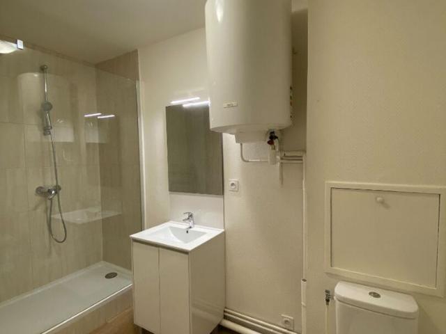 Location appartement 1 pièce, 30.00m², Baulne