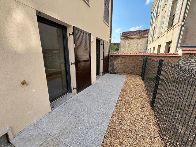 Location appartement 1 pièce, 30.33m², Brie Comte Robert