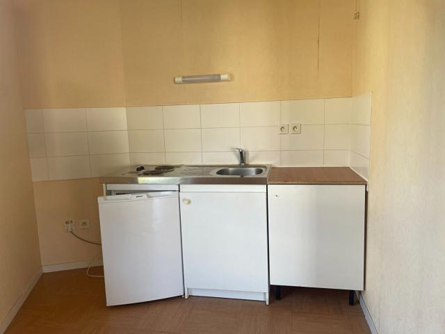 Location appartement 1 pièce, 30.77m², Angers