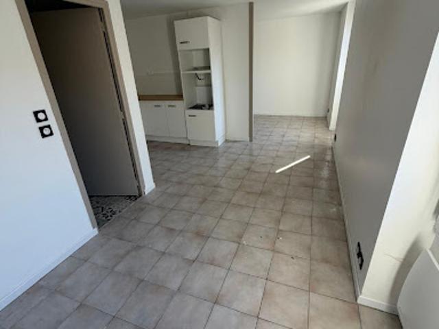 Location Appartement 1 pièce 30.79 m2 Flins sur Seine