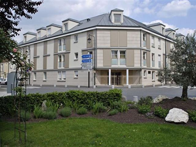 Location appartement 1 pièce, 30.92m², Rungis