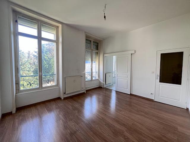 Location Appartement 1 pièce 30.9 m2 Reims