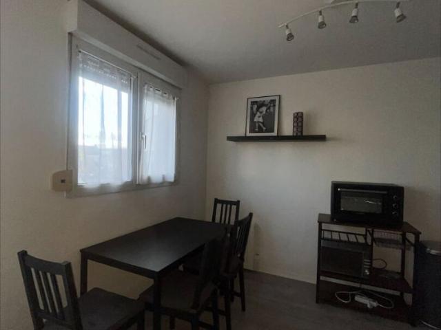 Location Appartement 1 pièce 30m²