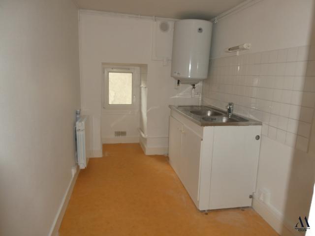 Location Appartement 1 pièce 30m² TOURS 37000