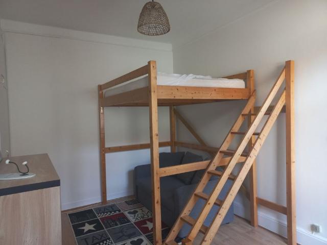 Location Appartement 1 pièce 30m² VICHY 03200