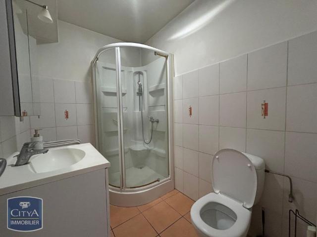 Location Appartement 1 pièce 30m² ANNEMASSE 74100