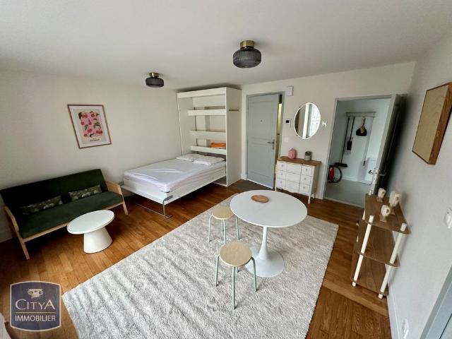 Location Appartement 1 pièce 30m² CHATEAUROUX 36000