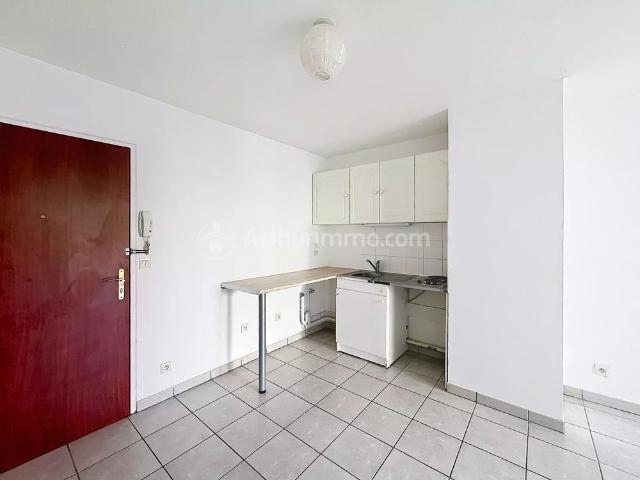 Location Appartement 1 pièce 30m² CLERMONT FERRAND 63100