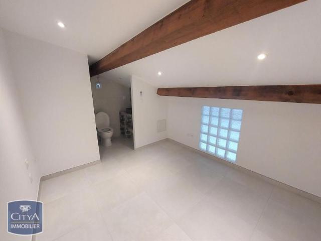 Location Appartement 1 pièce 30m² CLERMONT L HERAULT 34800