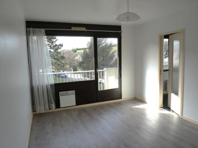 Location Appartement 1 pièce 30m² CRAN GEVRIER 74960