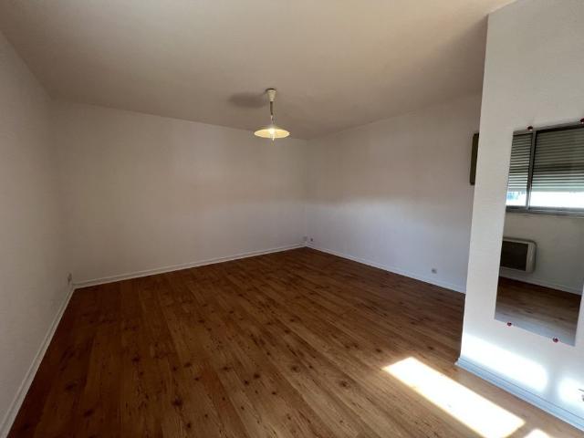 Location Appartement 1 pièce 30m² DIJON 21000