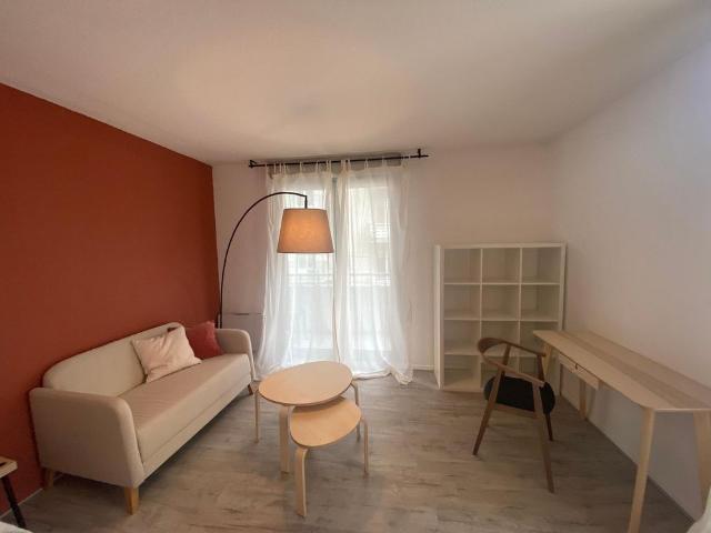 Location Appartement 1 pièce 30m² FONTAINE 38600