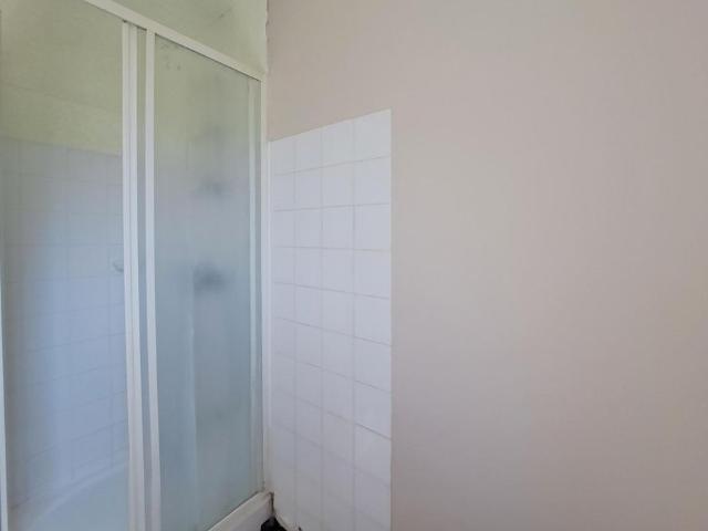 Location Appartement 1 pièce 30m² JOUE LES TOURS 37300