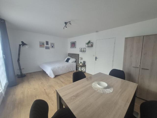 Location Appartement 1 pièce 30m² LILLE 59000