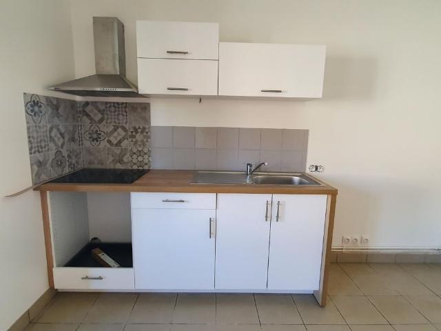Location Appartement 1 pièce 30m² MAING 59233