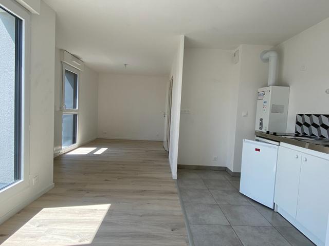 Location Appartement 1 pièce 30m² RENNES 35000