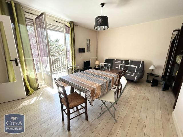 Location Appartement 1 pièce 28m² ST CYR SUR LOIRE 37540
