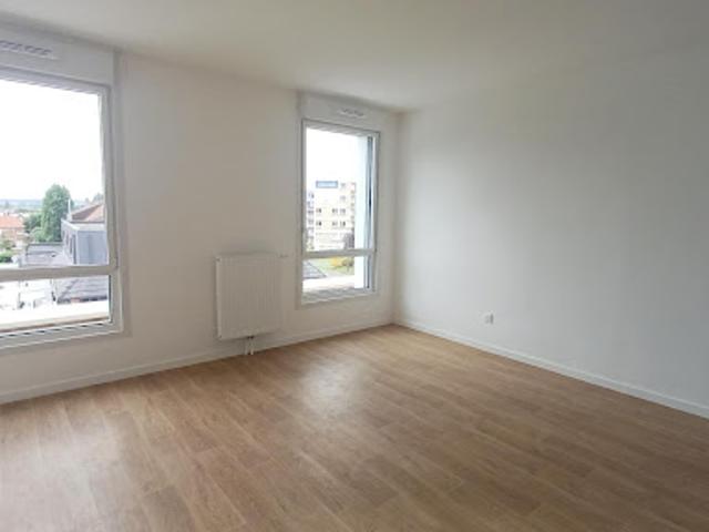 Location Appartement 1 pièce 31 m2 Hazebrouck