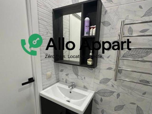 Location Appartement 1 pièce 31 m2 Paris 19ème