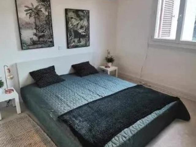 Location Appartement 1 pièce 31 m2 Vence