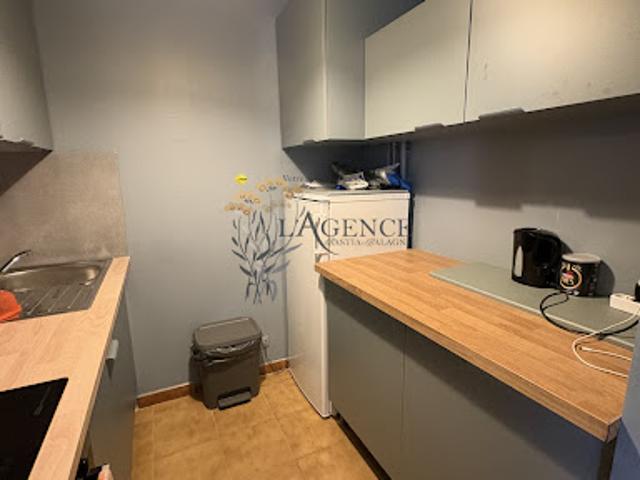 Location Appartement 1 pièce 31.2 m2 Santa Maria di Lota