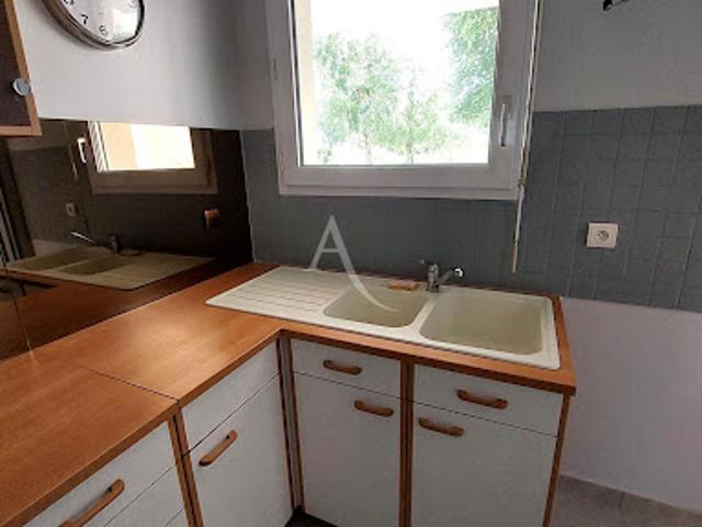 Location Appartement 1 pièce 31.79 m2 Sens