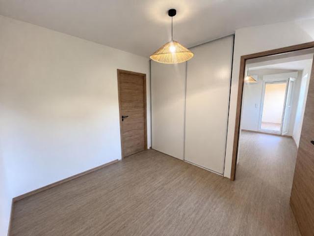 Location Appartement 1 pièce 31.73 m2 Gréoux les Bains
