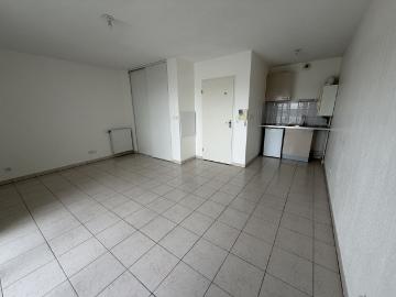 Location Appartement 1 pièce 31m² TOULOUSE 31200