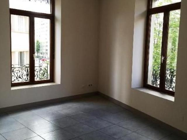 Location Appartement 1 pièce 31m² VILLEURBANNE 69100