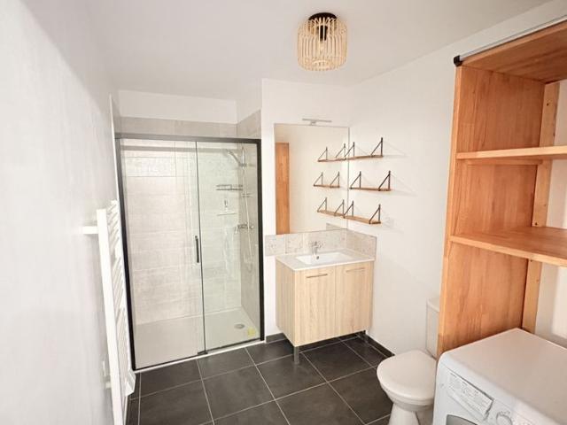 Location Appartement 1 pièce 31m² AURIOL 13390