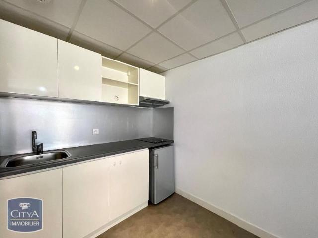 Location Appartement 1 pièce 31m² BEZIERS 34500