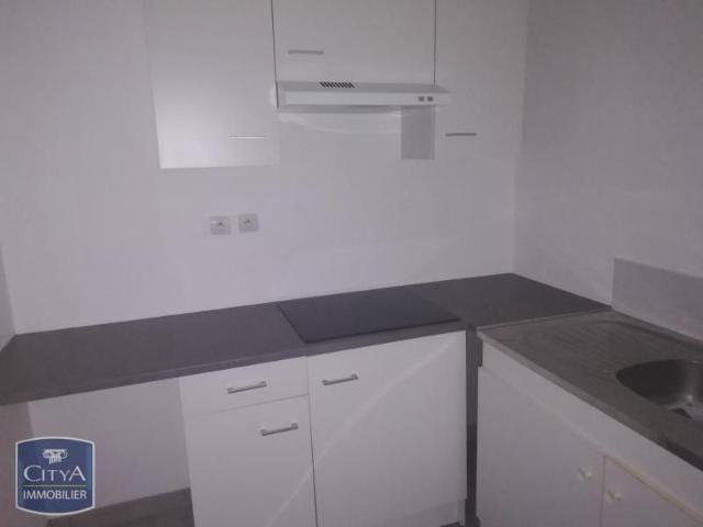 Location Appartement 1 pièce 31m² BRIVE LA GAILLARDE 19100