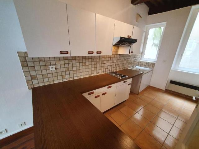 Location Appartement 1 pièce 31m² CLERMONT FERRAND 63000