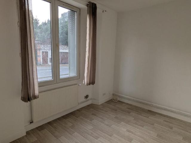 Location Appartement 1 pièce 31m² CLERMONT FERRAND 63000